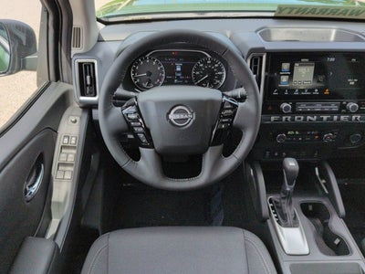 2027 Nissan Frontier SV