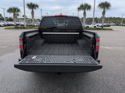 2027 Nissan Frontier SV