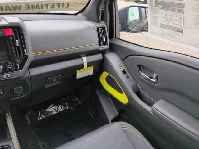 2027 Nissan Frontier SV