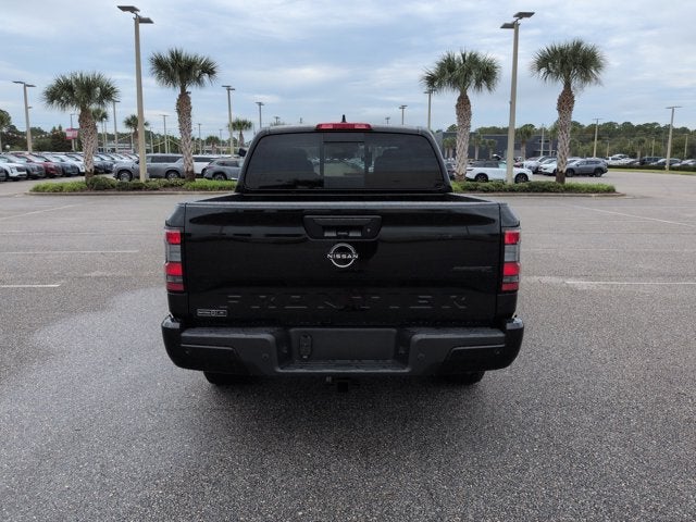 2027 Nissan Frontier SV