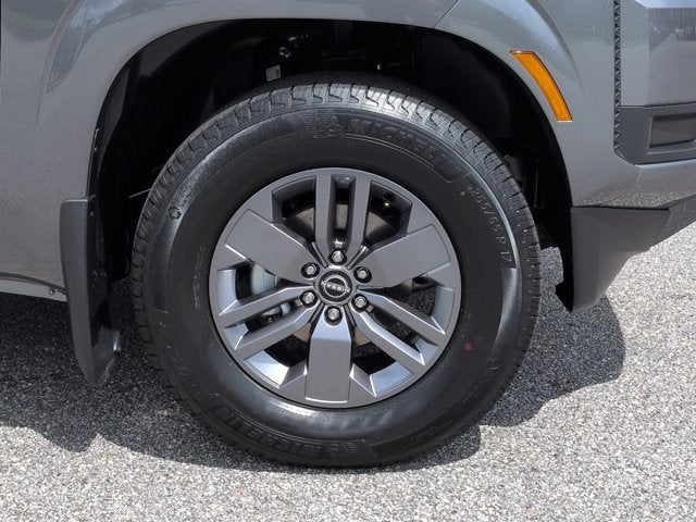 2027 Nissan Frontier SV