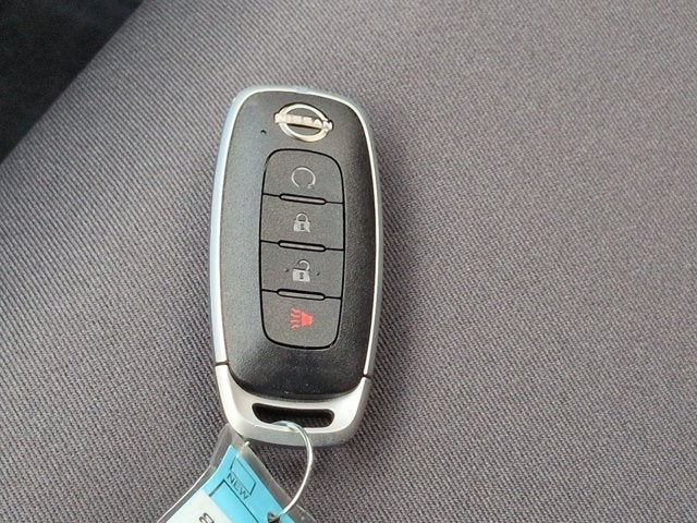 2027 Nissan Frontier SV
