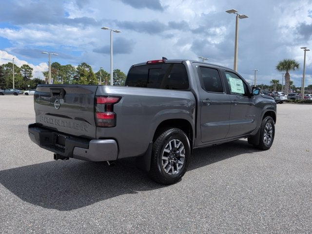 2027 Nissan Frontier SV