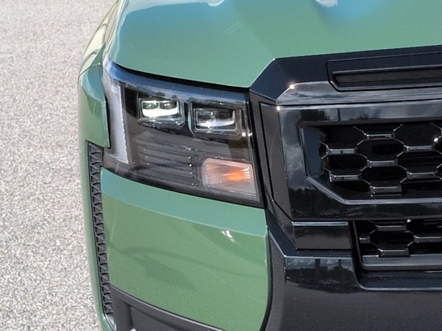 2027 Nissan Frontier SV