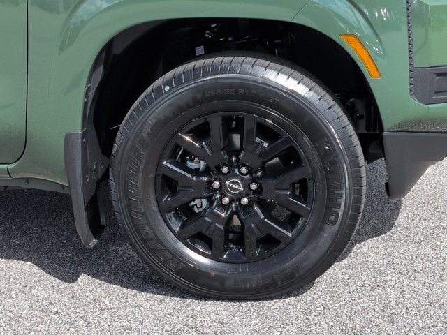 2027 Nissan Frontier SV