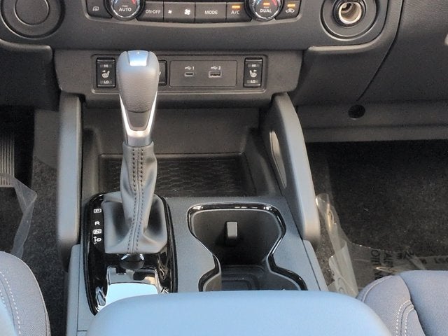 2027 Nissan Frontier SV