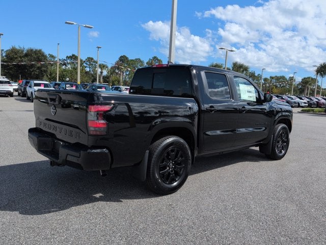 2027 Nissan Frontier SV