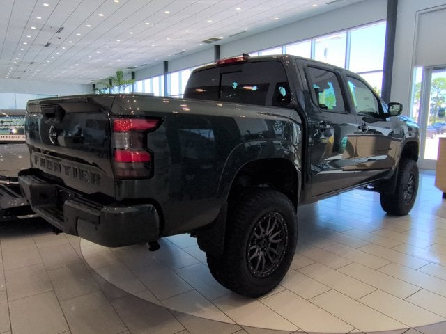 2027 Nissan Frontier SV