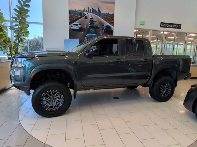 2027 Nissan Frontier SV