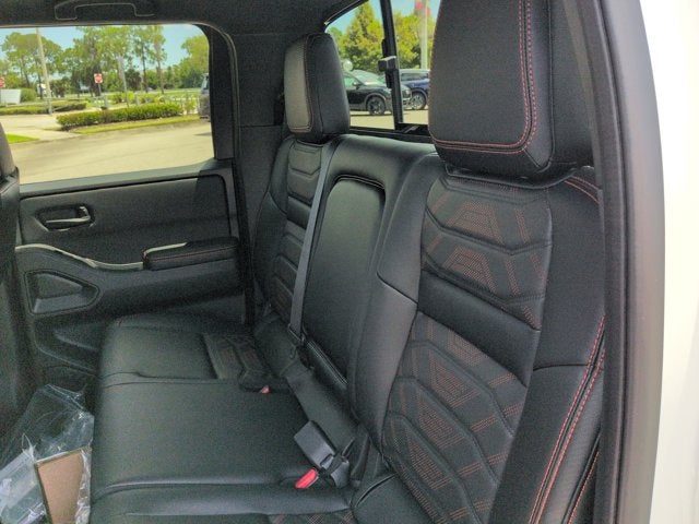 2026 Nissan Frontier PRO-4X w/R Package
