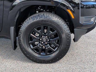 2027 Nissan Frontier SV