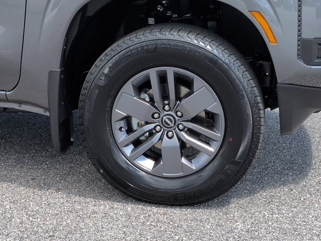 2027 Nissan Frontier SV