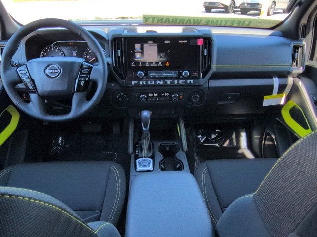 2027 Nissan Frontier SV