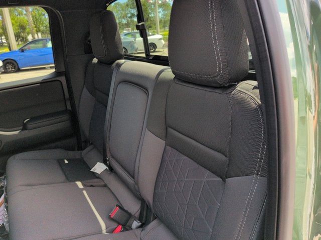 2027 Nissan Frontier SV