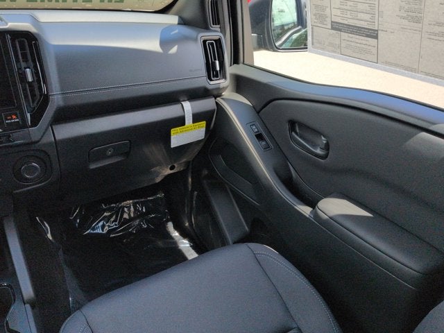 2027 Nissan Frontier SV