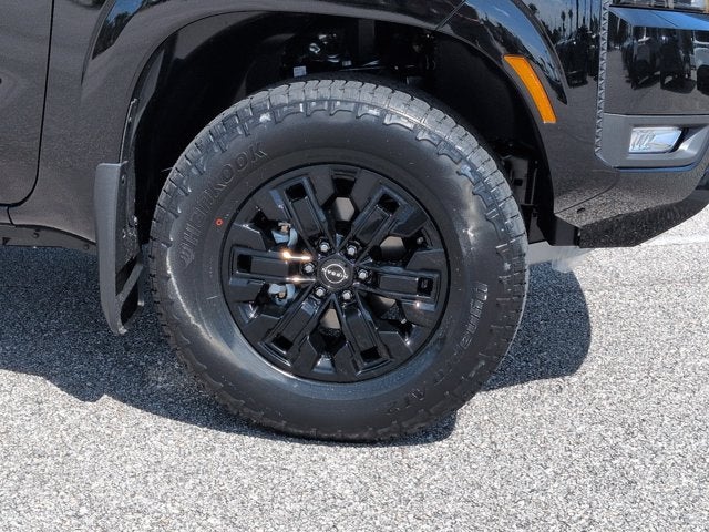 2027 Nissan Frontier SV