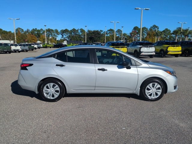 2025 Nissan Versa 1.6 S