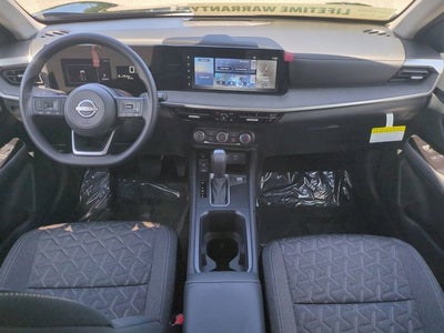 2025 Nissan Kicks SV