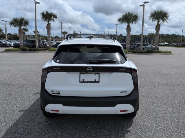2027 Nissan Kicks SV