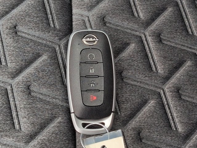 2027 Nissan Kicks SV