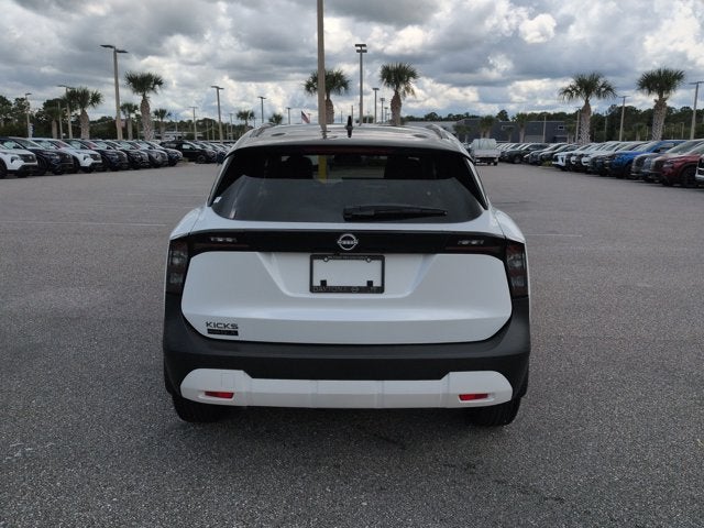 2027 Nissan Kicks SV