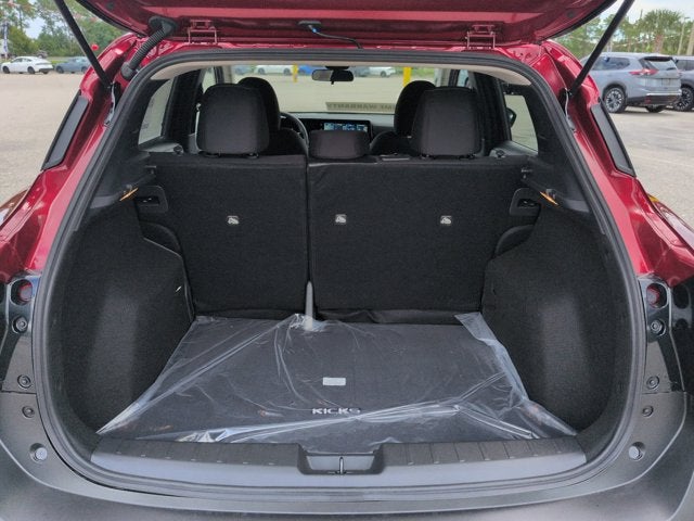 2027 Nissan Kicks SV