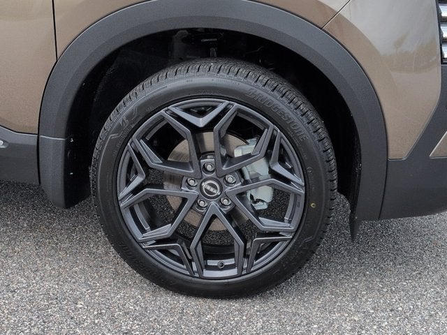 2027 Nissan Kicks SR
