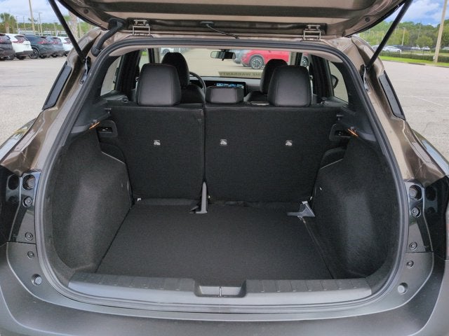 2027 Nissan Kicks SR