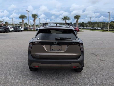 2027 Nissan Kicks SR