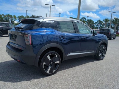 2025 Nissan Kicks SR