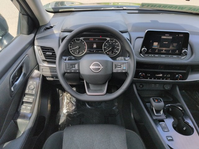 2027 Nissan Rogue SV