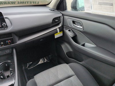 2027 Nissan Rogue SV