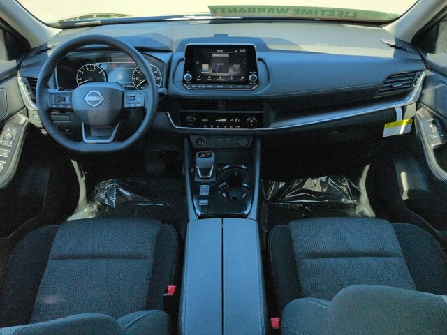 2027 Nissan Rogue SV