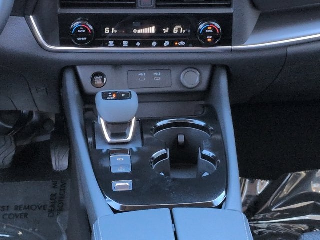 2027 Nissan Rogue SV