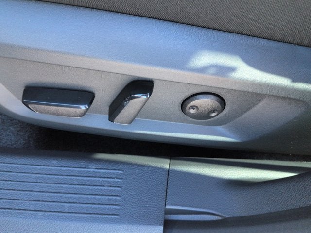 2027 Nissan Rogue SV