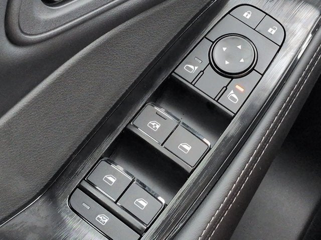 2027 Nissan Rogue SV