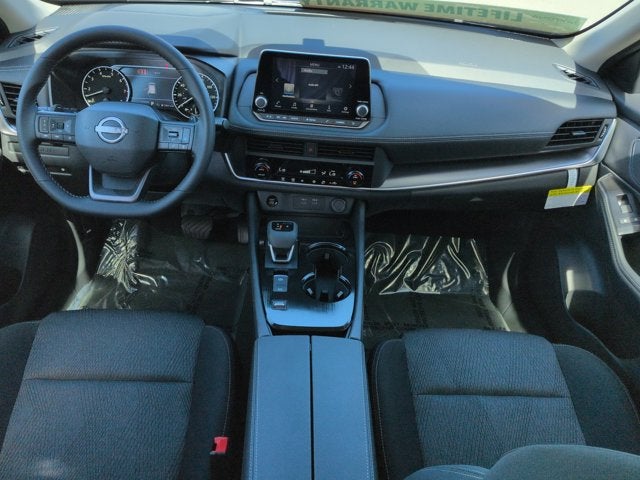 2027 Nissan Rogue SV
