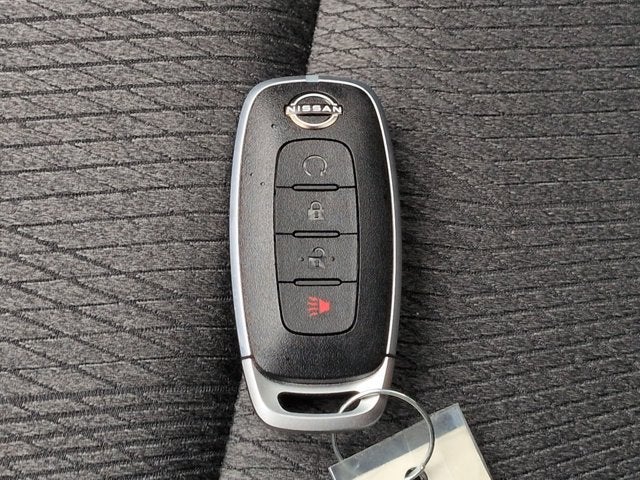 2027 Nissan Rogue SV