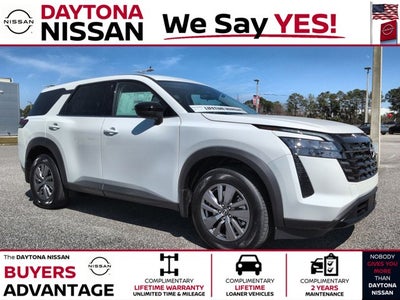 2026 Nissan Pathfinder S