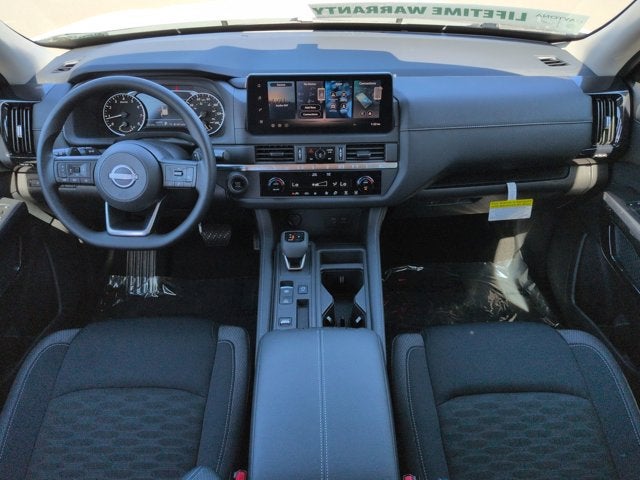 2026 Nissan Pathfinder S