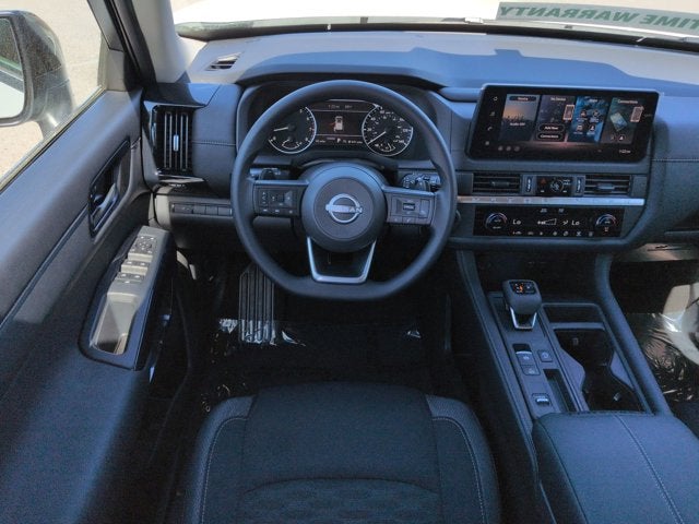 2026 Nissan Pathfinder S