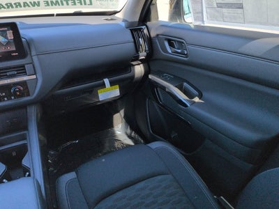 2026 Nissan Pathfinder S