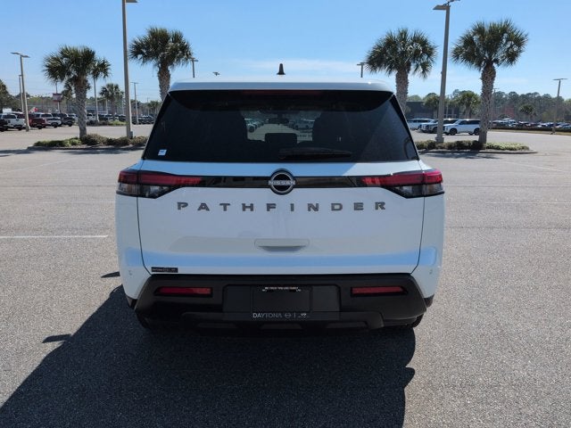 2026 Nissan Pathfinder S