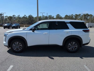 2026 Nissan Pathfinder S