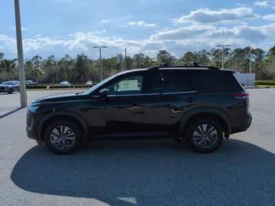 2026 Nissan Pathfinder SV