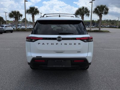 2026 Nissan Pathfinder SV
