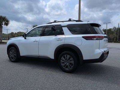 2026 Nissan Pathfinder SV