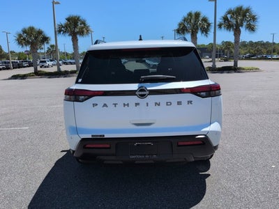 2026 Nissan Pathfinder SV