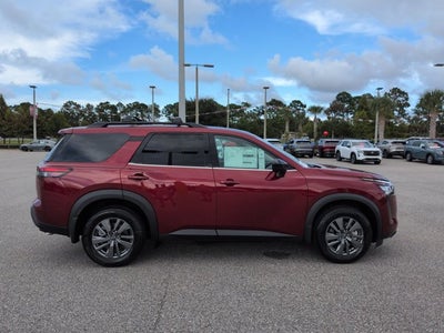 2026 Nissan Pathfinder SV