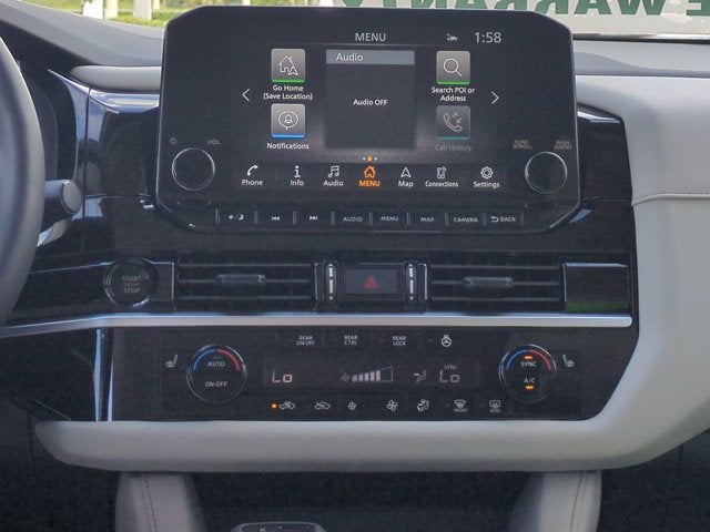 2025 Nissan Pathfinder SL